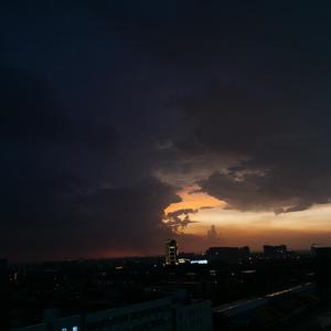 台湾性做爰伦理最新章节
